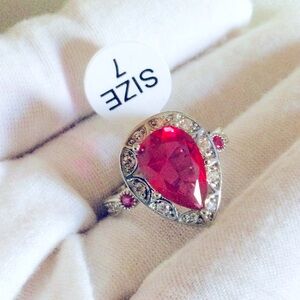 Elegant Silver and Red Teardrop Ring